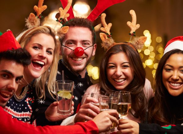 Top 4 Reason Christmas parties are fun for the office